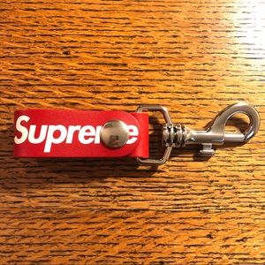 ❌SOLD❌ Supreme Leather Loop Keychain